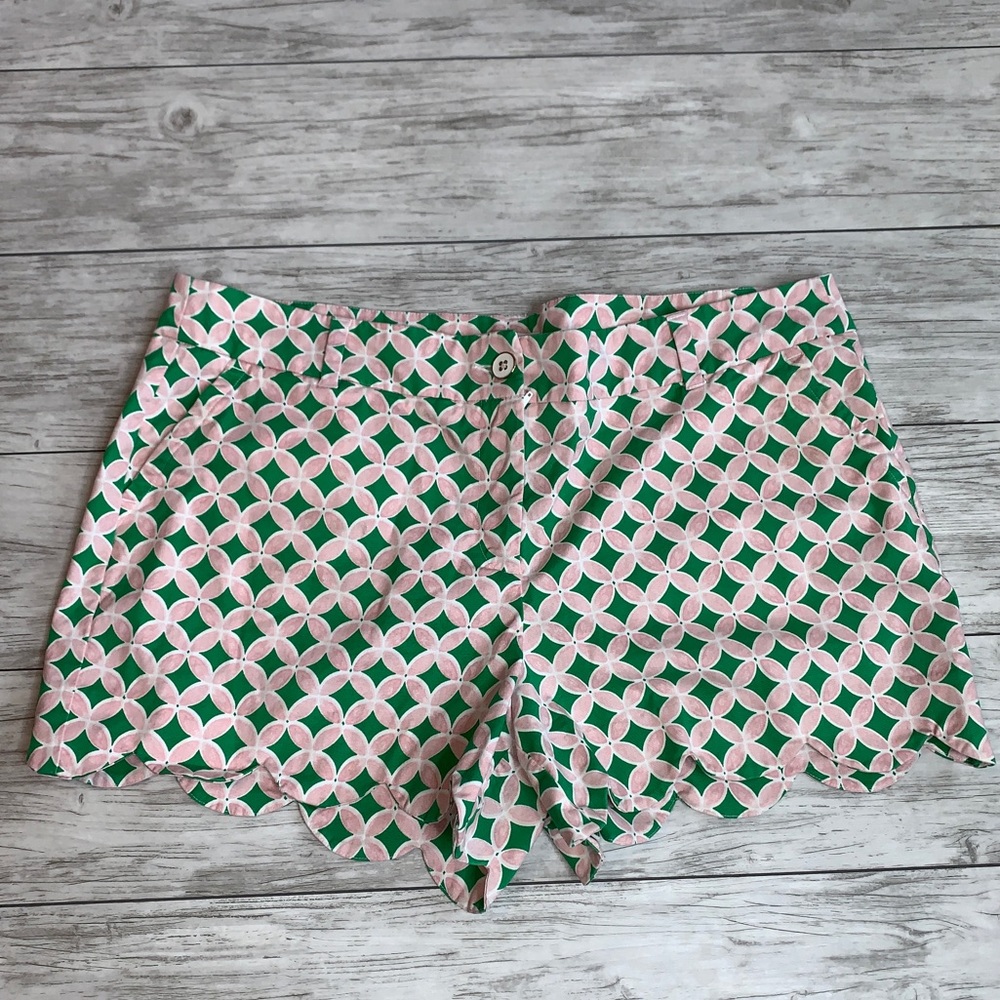 Crown & Ivy Shorts Size 12